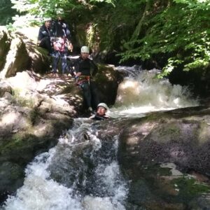 Plaisir de l’eau avec un guide – Escapade Nature Pays d’Argentat