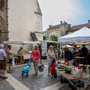 Marché hebdomadaire de Maurs