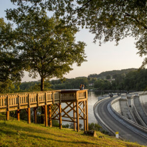 Visite guidée du barrage de Saint-Étienne-Cantalès