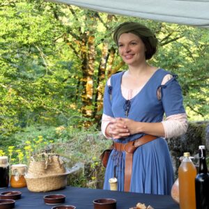 Visite exclusive au soleil couchant et saveurs médiévales aux Tours de Merle