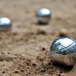 Concours de pétanque en doublette