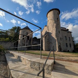 Exposition « Vert non contrôlé » au château de Laroquebrou