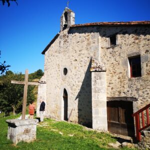 Visite de la chapelle Notre-Dame-du-Pont à Leynhac