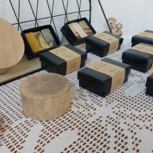 Démonstration de fabrication de savons artisanaux